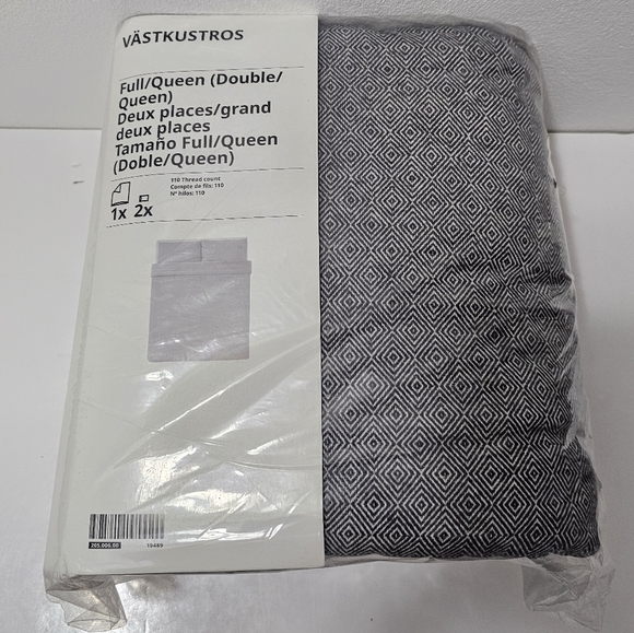 IKEA - VÄSTKUSTROS Duvet Cover Set - Picture 7 of 12